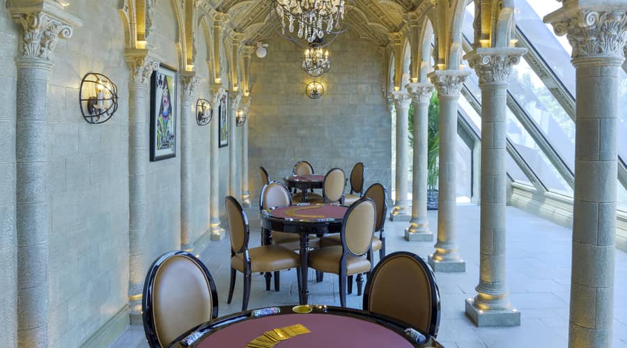 card-room.jpg